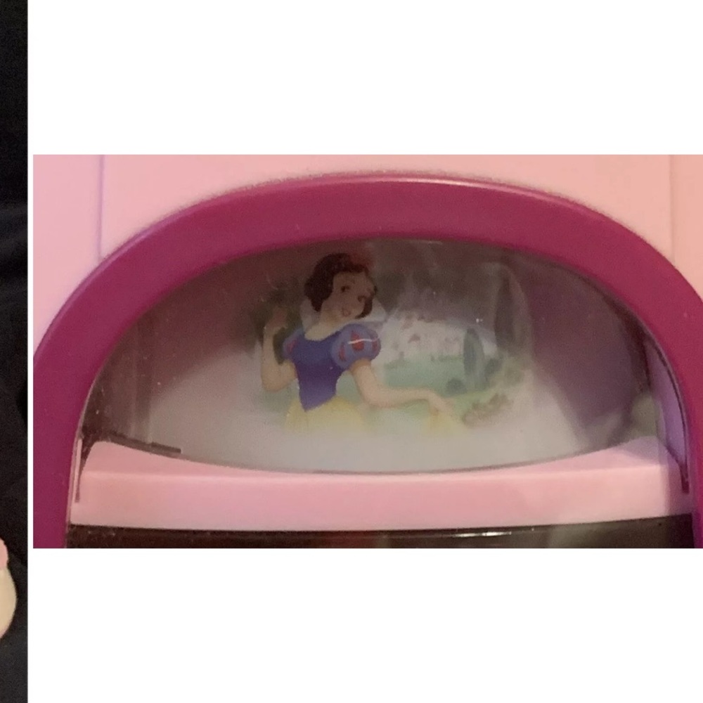 Disney Princess Castle Story Telling Alarm Pink Clock with Radio P350ACR Tested - Picture 11 of 12